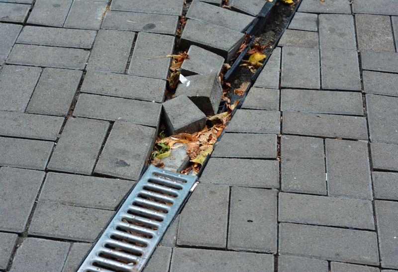 Commercial Gutter Repair in Mcdonough, GA